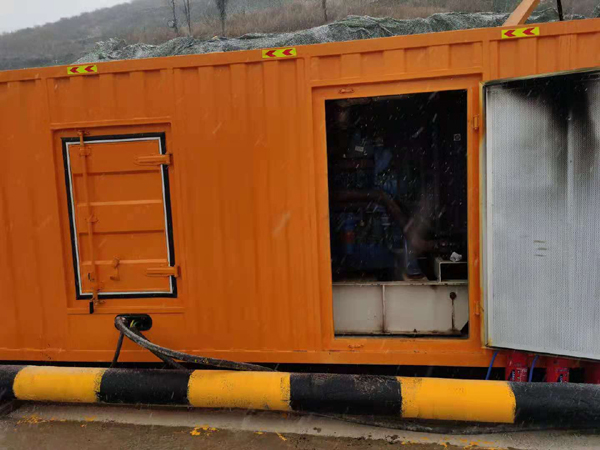 凤冈出租发电机-船用柴油发电机的工作原理是怎么样的？