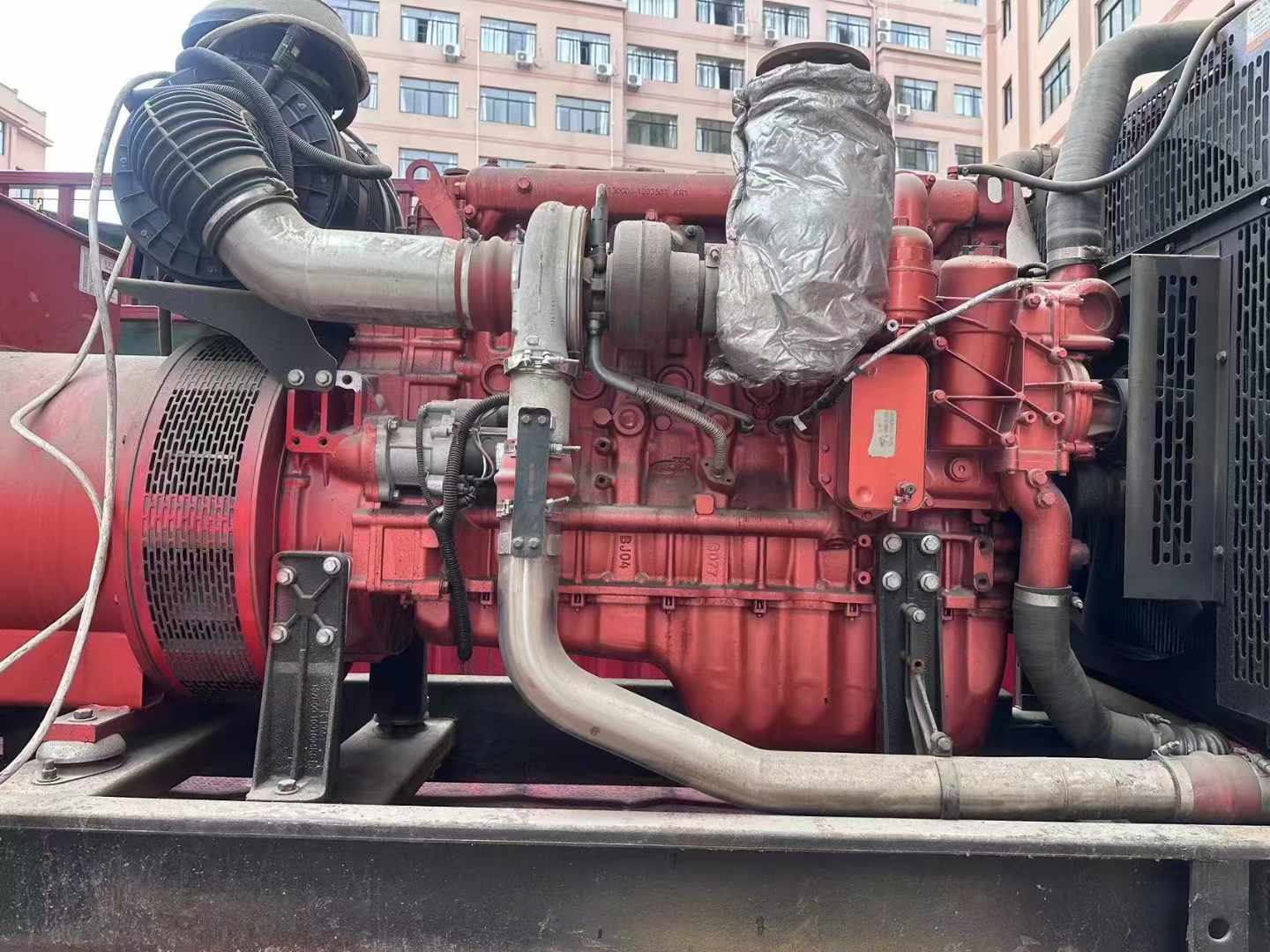 凤冈如何选择适合 600kW 柴油发电机组的过载保护器？