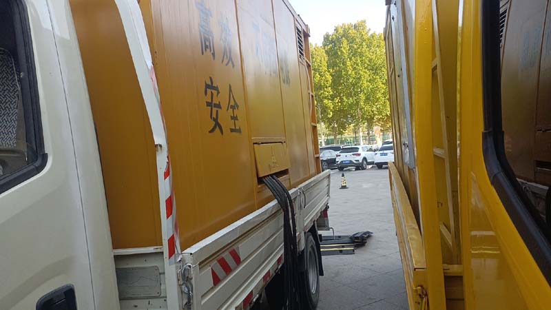 凤冈如何判断柴油发电机组和UPS电源的切换时间是否符合要求？