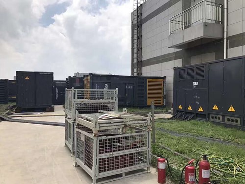 凤冈除了定期检查，还有哪些方法可以及时发现接触式转速表探头的磨损？